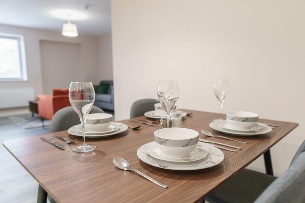 Bright 2 Bed Apartment Manchester - Sleeps 4 מראה חיצוני תמונה
